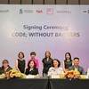 Trao quyền cho phụ nữ trong lĩnh vực công nghệ thông qua Chương trình "Code; Without Barriers"