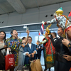 Du khách Trung Quốc được chào đón tại sân bay Suvarnabhumi ở Bangkok, Thái Lan. Ảnh: THX
