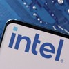 Sản phẩm mới Gaudi 3 giúp Intel gia tăng sức mạnh trên đường đua chip AI. Ảnh: Reuters