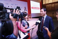 Theo Thứ trưởng Bộ KHĐT Đặng Huy Đông, Nhà nước sẽ tiếp tục giảm lượng mạnh tỷ lệ sở hữu tại các DNNN, để mở rộng cửa cho các nhà đầu tư