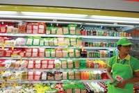 Thế mạnh của Đức Việt nằm ở phân khúc của dòng sản phẩm chủ lực là xúc xích tươi. Ảnh: Đức Thanh