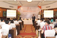 Cung cấp thông tin chủ động là cách tốt nhất để thuyết phục nhà đầu tư, khách hàng.