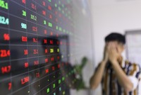 Bloomberg: Force Sell khiến Việt Nam thành thị trường giảm mạnh nhất thế giới