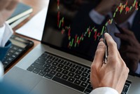Mirae Asset: 5 nhóm cổ phiếu triển vọng cho quý IV/2020 - 2021