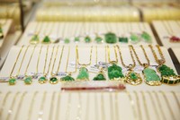 Giá vàng hôm nay ngày 18/11: Vàng trong nước rung lắc nhẹ ở vùng đỉnh
