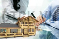 Kiểm soát chặt vốn huy động khách hàng