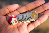 Thị trường tài chính 24h: Nhiều nhóm ngành đã về vùng thấp so với quá khứ