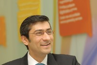 Sau sóng gió với mảng di động, Nokia đã nhắm được CEO mới