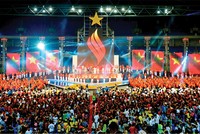 Chương trình Gala Tỏa sáng nghị lực Việt tại Hà Nội tháng 5/2014