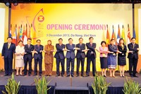 Tại Hội nghị Hội đồng bảo hiểm ASEAN lần thứ 39 (2013), Bộ trưởng Bộ Tài chính Đinh Tiến Dũng đánh giá cao vai trò của ngành bảo hiểm đối với phát triển kinh tế-xã hội