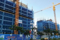 Tiểu khu Parkview Resident vốn là 3 tòa nhà H,J,K thuộc cụm CT7 trong tổ hợp The Spark Dương Nội của Tập đoàn Nam Cường từng bị đắp chiếu nhiều năm, đã được Ceninvest mua lại và tái khởi động mới đây