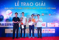 Trao giải Swing for the Kids 2017