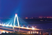 Trong một nền kinh tế dựa vào đổi mới, sáng tạo, tri thức mới được sử dụng trong hầu hết các ngành kinh tế và các doanh nghiệp