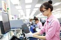 Đóng góp lớn cho tăng trưởng kinh tế là sự phát triển của ngành công nghiệp chế biến chế tạo, với mức tăng 14,5%