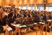 Cần thực hiện quản lý sở hữu đầu tư nước ngoài theo cơ chế thị trường thay vì hành chính
Trong ảnh: Nhà đầu tư Anh và châu Âu lắng nghe các cơ hội từ Việt Nam