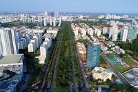 Vướng mắc về thủ tục, chính sách khiến thị trường bất động sản TP.HCM trầm lắng suốt năm qua. Ảnh: Lê Toàn