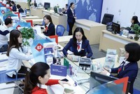 Theo phương án vừa được Đại hội đồng cổ đông phê duyệt, năm 2020, BIDV sẽ tiếp tục tăng vốn điều lệ từ 40.220 tỷ đồng lên 45.549 tỷ đồng. Ảnh: Đức Thanh
