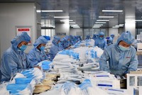 Riêng trong tháng 4/2020 tổng lượng khẩu trang mà các doanh nghiệp đã xuất khẩu là 88,19 triệu chiếc, trị giá 34 triệu USD.