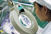 Sản xuất tại nhà máy của Foxconn tại tỉnh Bắc Ninh. Ảnh: Đức Thanh