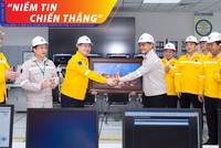 Ông Trần Quốc Vượng, Ủy viên Bộ Chính trị, Thường trực Ban Bí thư Trung ương Đảng đã đến thăm và làm việc tại Cụm công nghiệp Khí Điện Đạm Cà Mau