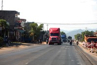 Hầu hết các dự án thành phần mở rộng Quốc lộ 1 vừa được Kiểm toán Nhà nước thực hiện kiểm toán đều ít nhiều dính hằn lún vệt bánh xe.