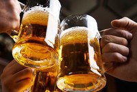 Việt Nam thu nhập đầu người xếp thứ 50, tiêu thụ bia xếp thứ 16 thế giới