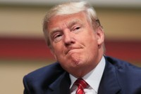 Tỷ lệ ủng hộ ông Trump ngày càng thấp. Ảnh: Reuters.