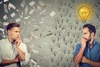 Thị trường tài chính 24h: Việc tái cơ cấu các ngân hàng yếu kém đang được đẩy mạnh