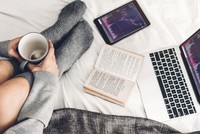 Top 10 cổ phiếu tăng/giảm mạnh nhất tuần: Nhiều cổ phiếu bất động sản bị bán tháo