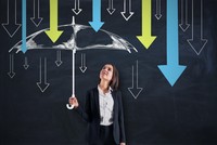 Thị trường tài chính 24h: Không ít cổ phiếu đã về vùng giá hấp dẫn hơn
