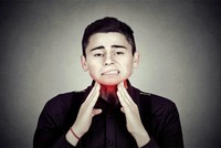 Điều trị nấm họng không khó