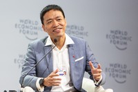 Ông Lê Hồng Minh, Chủ tịch Hội đồng Quản trị kiêm Tổng giám đốc VNG chia sẻ tại WEF ASEAN 2018.