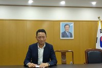 Đại sứ Hàn Quốc tại Việt Nam Kim Do-hyun
ẢNH VŨ HÂN.