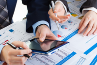 5 nghề 'khát' nhân sự với mức lương nghìn USD