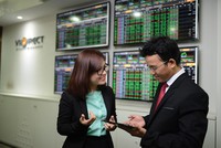 VNDIRECT ra mắt nền tảng trải nghiệm giao dịch phái sinh ảo