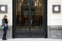 Một cửa hàng Apple ở thủ đô Paris, Pháp. (Nguồn: Getty Images).