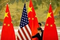 33 tập đoàn và tổ chức Trung Quốc bị bổ sung vào danh sách trừng phạt của Mỹ. Ảnh: Reuters.