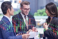 Cổ đông nội bộ: Ngược dòng bán - mua