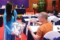 Với quy định mới, cổ đông có cơ hội thực hiện tốt hơn quyền của mình ở doanh nghiệp. Ảnh: Dũng Minh.