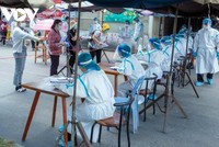 Xét nghiệm Covid-19 tại Campuchia.
