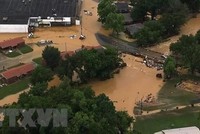 Cảnh ngập lụt tại Waverly, bang Tennessee, Mỹ ngày 21/8/2021. (Ảnh: Sky 5/TTXVN).