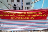 Công tác giải phóng mặt bằng ì ạch dẫn đến công tác lựa chọn nhà thầu các gói thầu chính của dự án triển khai chậm hơn so với kế hoạch (Ảnh: Lê Toàn).