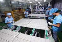 Tổng số vốn doanh nghiệp dự kiến bổ sung vào nền kinh tế trong ba tháng đầu năm xấp xỉ 1,2 triệu tỷ đồng. (Ảnh: TTXVN).