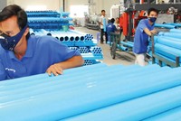 Giá nguyên liệu đầu vào giảm mạnh giúp các doanh nghiệp nhựa cải thiện biên lợi nhuận.