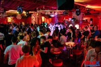 Khách hàng tại một quán rượu sôi động ở Bangkok. (Nguồn: Tripadvisor)