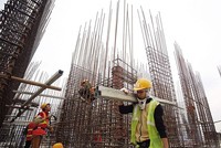 Nghị quyết 58/2023/Nq-CP yêu cầu rà soát, tạo điều kiện xử lý nhanh các thủ tục đầu tư, xây dựng đối với các dự án bất động sản trên địa bàn đã đáp ứng đủ điều kiện để các doanh nghiệp bất động sản, xây dựng sớm triển khai theo quyết định đầu tư được phê duyệt để sớm hoàn thành, đưa sản phẩm ra thị trường...