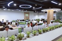 Chứng khoán và ngân hàng là hai nhóm cổ phiếu đang dẫn dắt dòng tiền