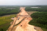Dự án cao tốc Bắc - Nam phía Đông giai đoạn 2021 - 2025 đoạn đi qua các tỉnh từ Quảng Ngãi đến Khánh Hòa có 5 dự án thành phần với tổng chiều dài 351,2 km.