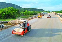 Thi công Dự án PPP cao tốc Bắc - Nam đoạn Cam Lâm - Vĩnh Hảo.