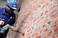 Việc bán tài sản bảo đảm là bất động sản để thu hồi nợ đang gặp “bức tường” pháp lý chưa thể xuyên qua